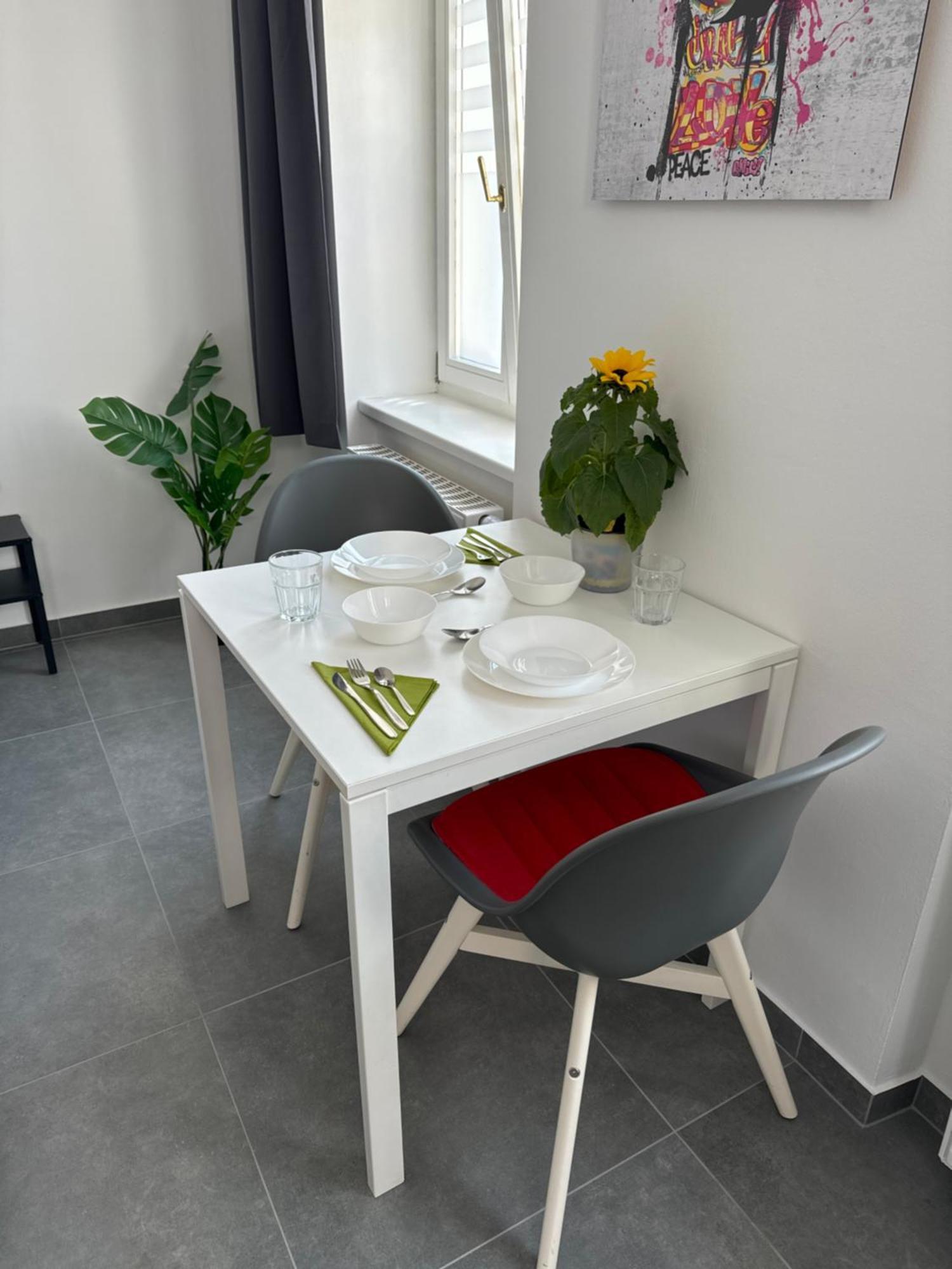 Klein Aber Fein Mit Terrasse Lägenhet Wien Exteriör bild