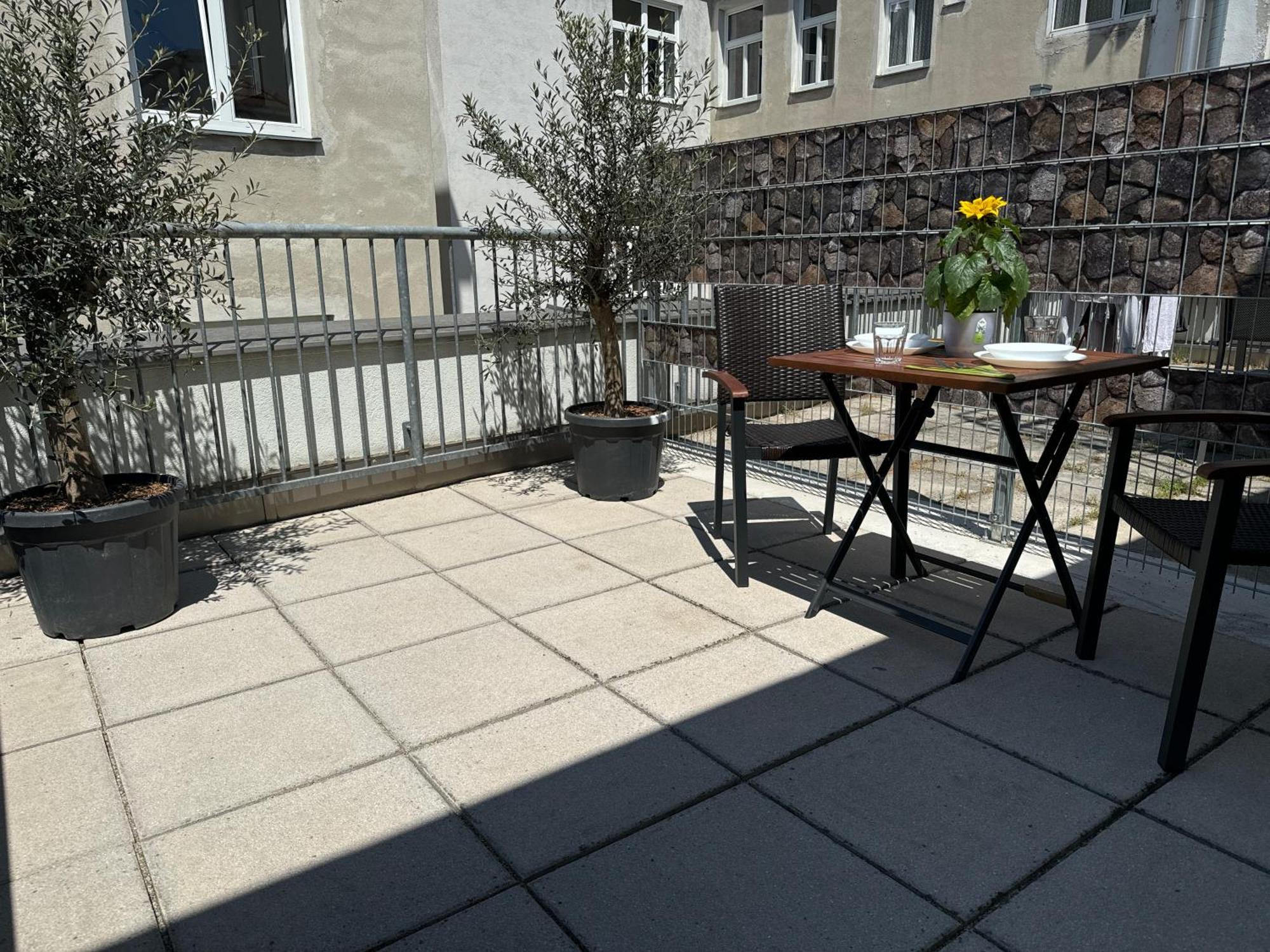 Klein Aber Fein Mit Terrasse Lägenhet Wien Exteriör bild